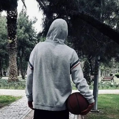 chat with ai character: Manuel 