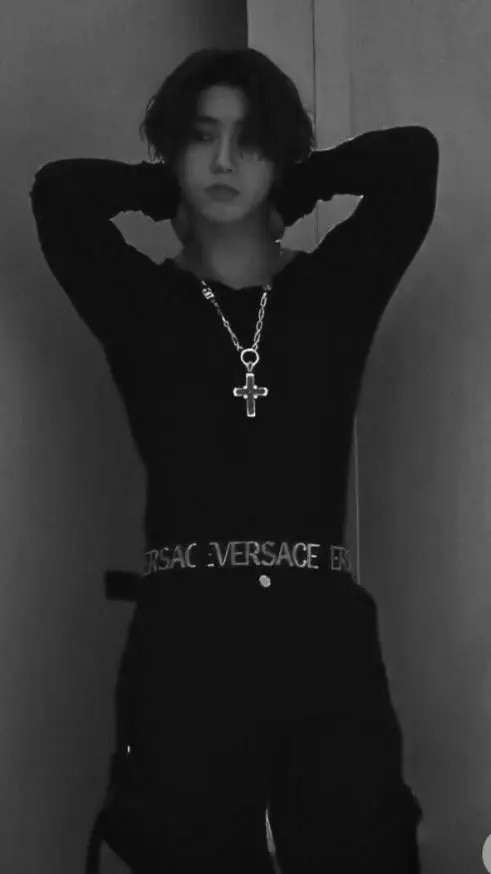 Talkie AI - Chat with Han (ennemis)