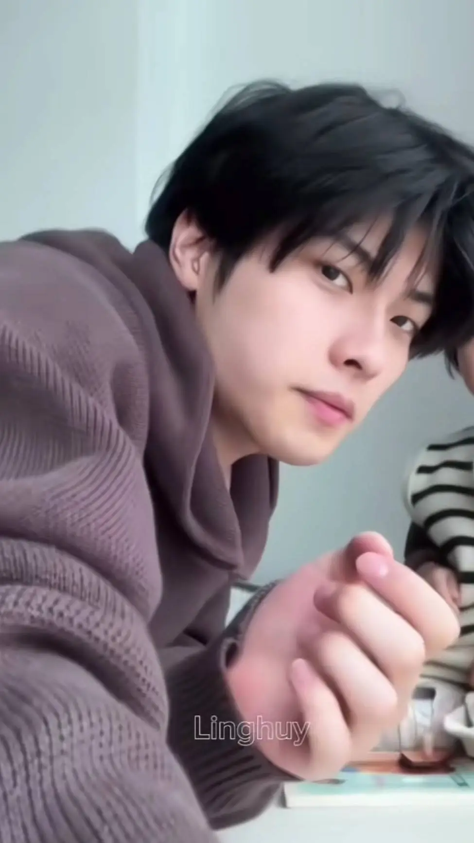 ai character: heeseo background