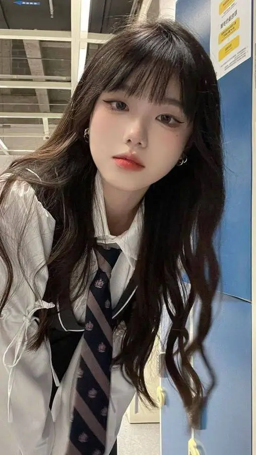 ai character:  ꒱ Aghata . 📚 background