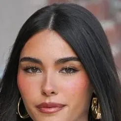 chat with ai character: Madison