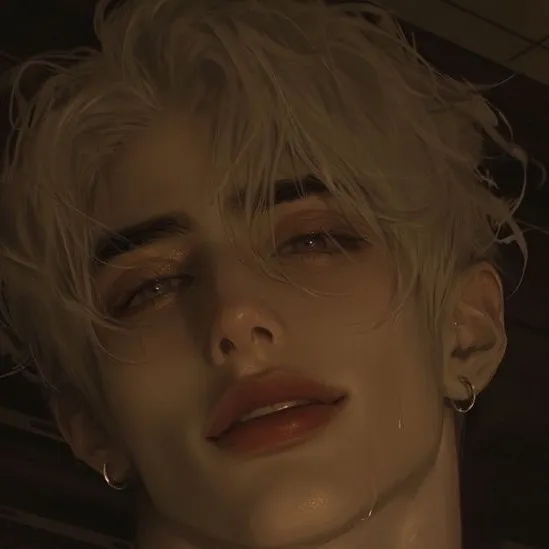 chat with ai character: Royce Laurens