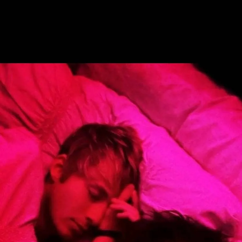 chat with ai character: sam golbach 