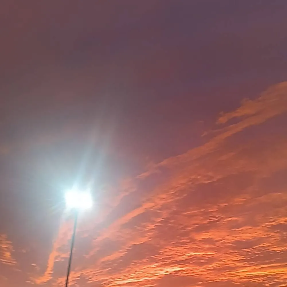 chat with ai character: sturniolo triplets