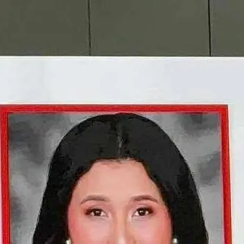 chat with ai character: alexandra San Pedr