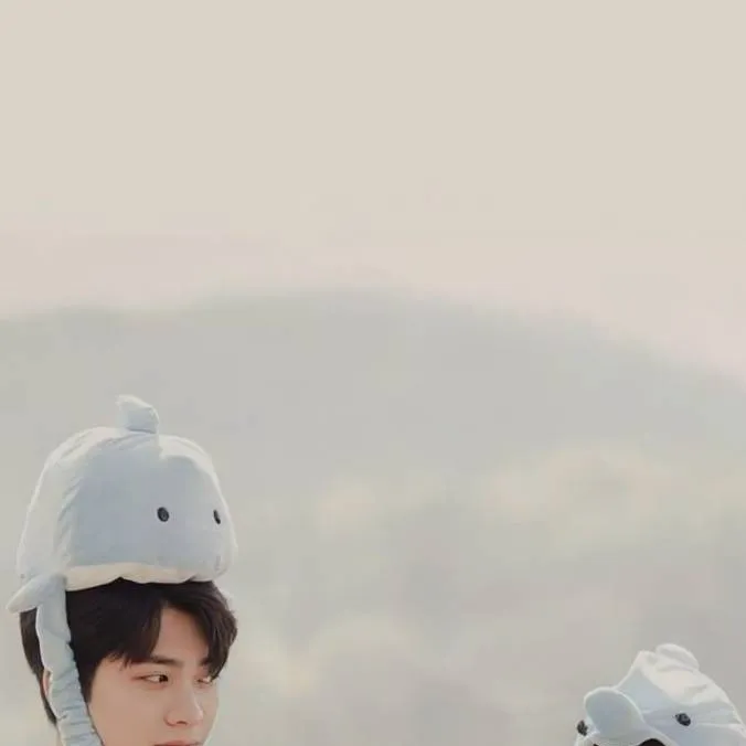 chat with ai character: Woo Young Woo y tu