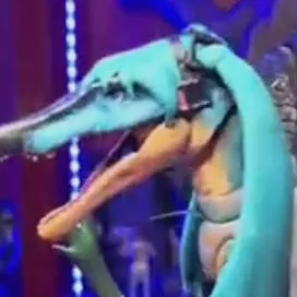 chat with ai character: SpinoMiku