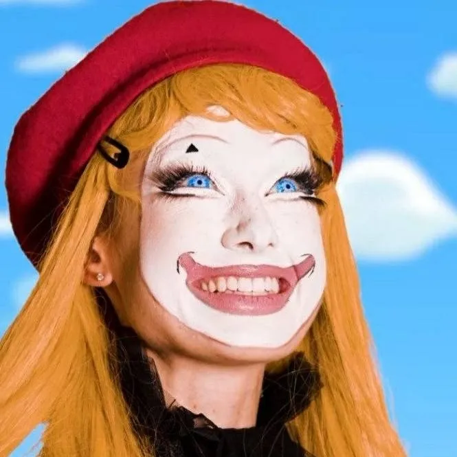 chat with ai character: !DOTTIE!
