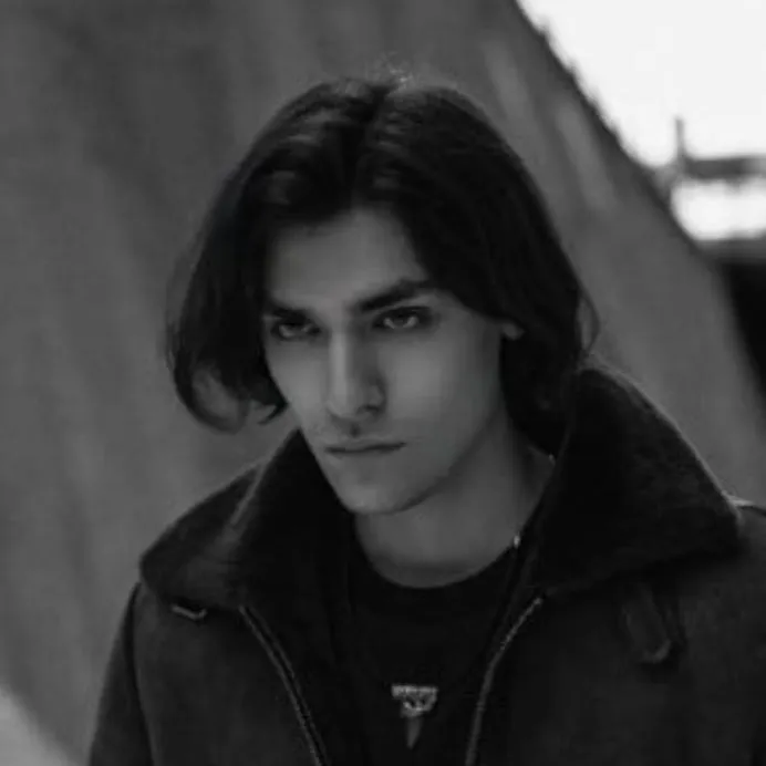 chat with ai character: Олег Шепс