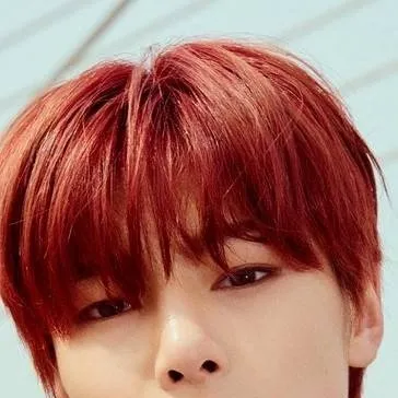 chat with ai character: Yang Jeongin 