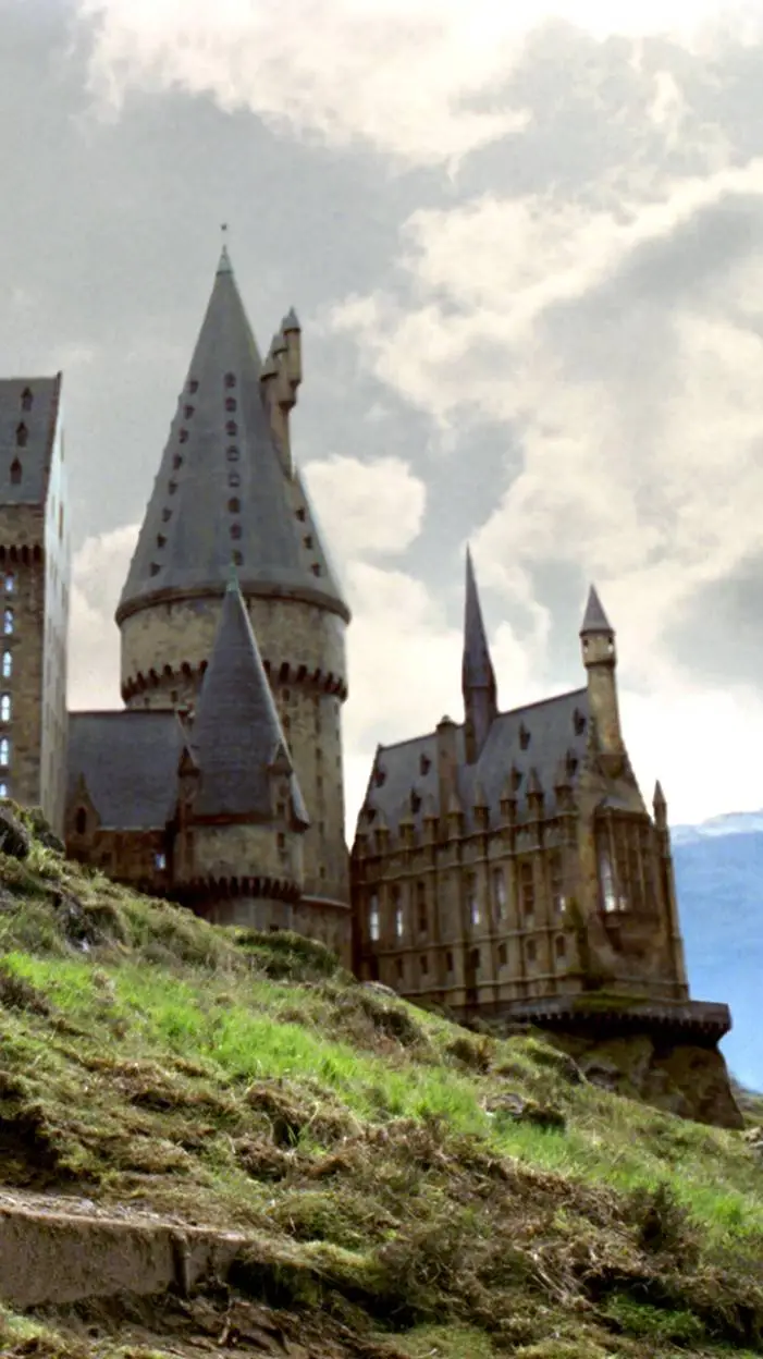 Talkie AI - Chat with Hogwarts 