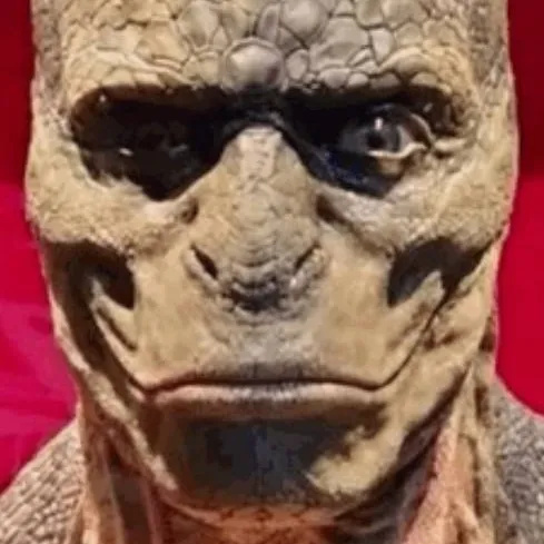 chat with ai character: lizard 