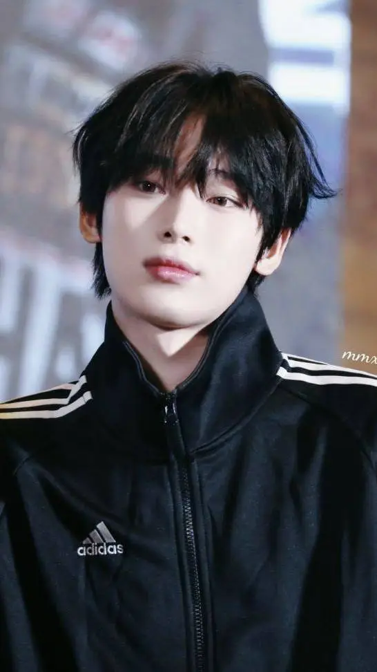 Talkie AI - Chat with Kim Sunoo