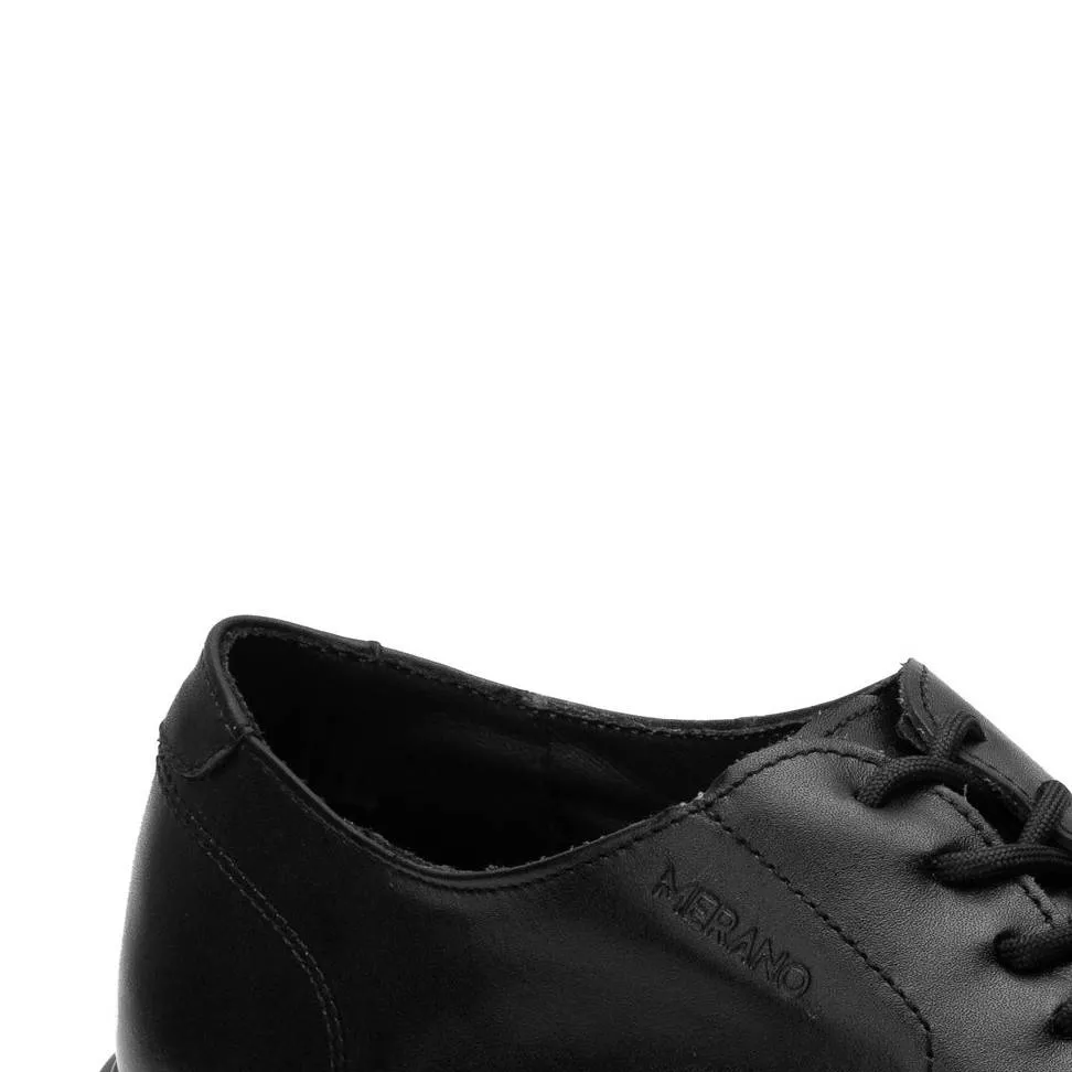 chat with ai character: Zapato Zapatoso