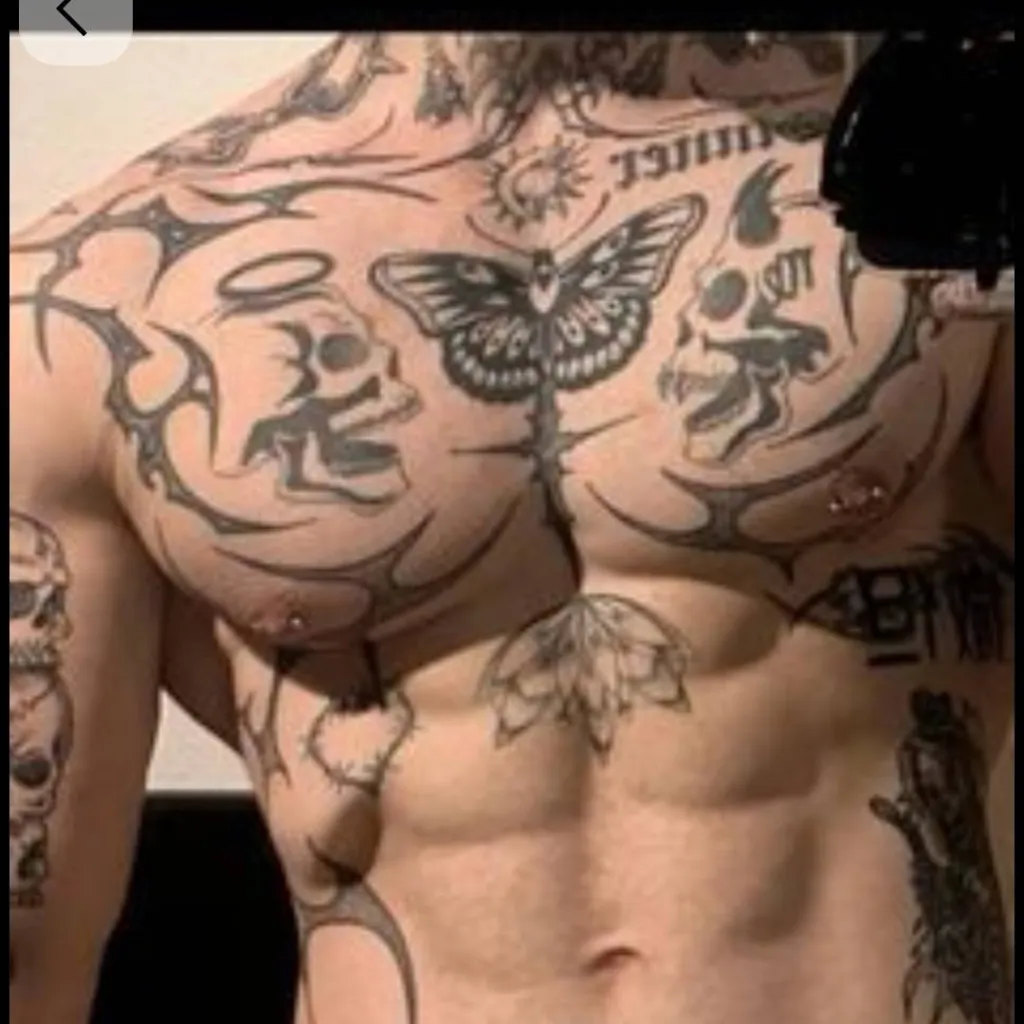 chat with ai character: kyle