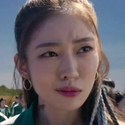 chat with ai character: Kang Mi-Na