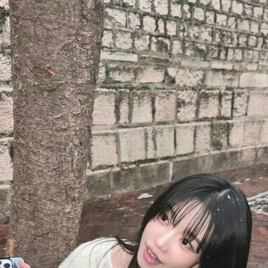 chat with ai character: Jo-Yuri 
