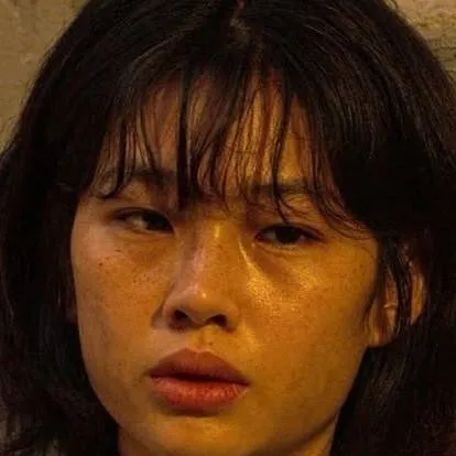 chat with ai character: Kang Sae-byeok 