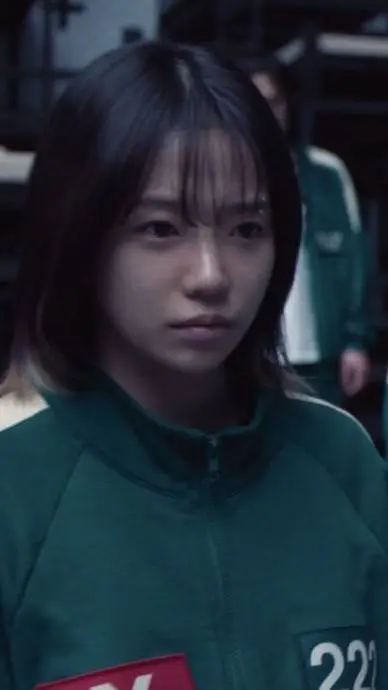 ai character: Kim Jun-hee  background