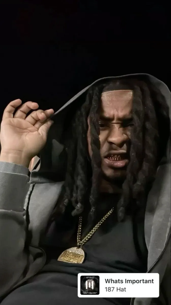 ai character: Trell . ❕ background