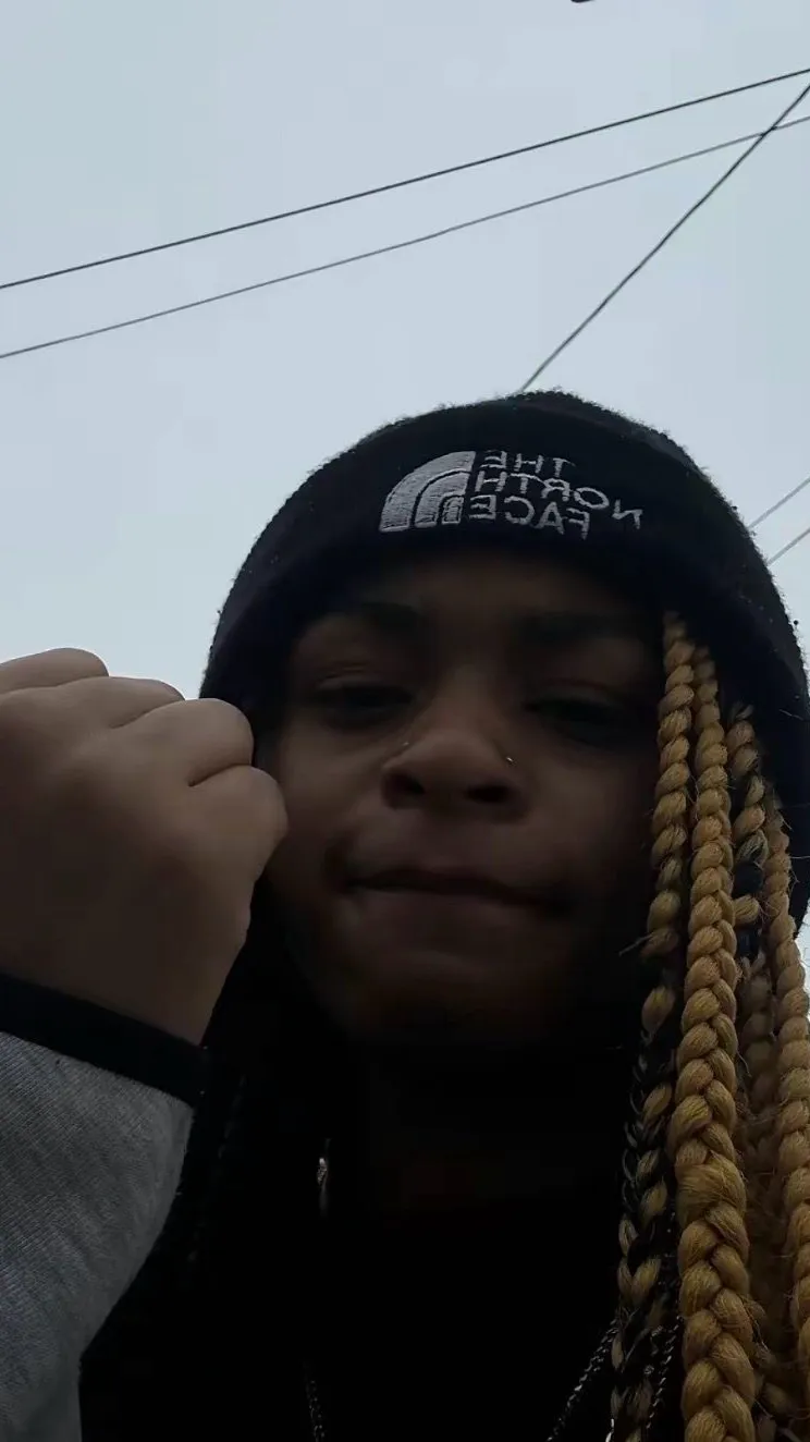 Talkie AI - Chat with Niya . !!