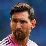 chat with ai character: Lionel Messi 