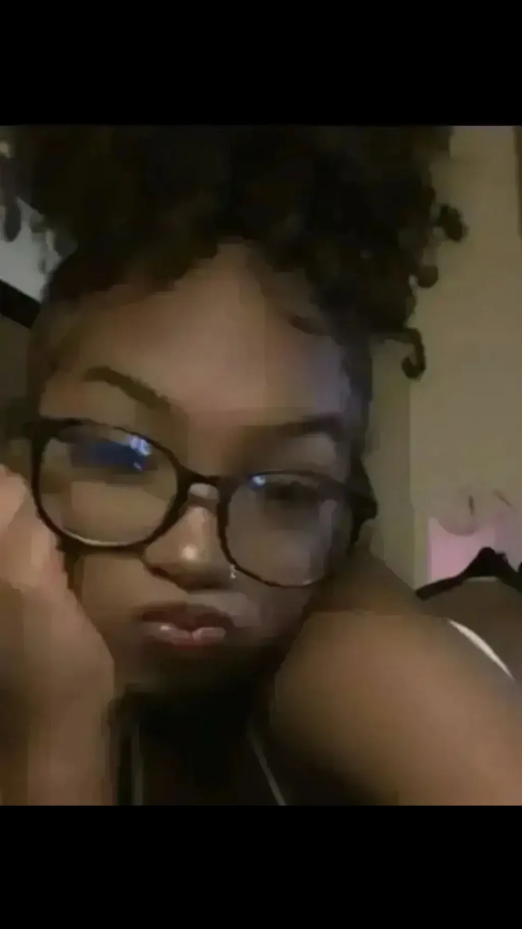 ai character: Maria background