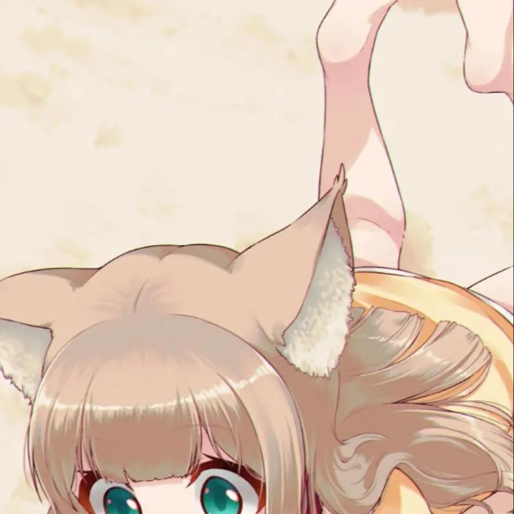 chat with ai character: 😝Ella🥰