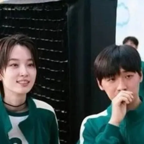chat with ai character: semi x min su