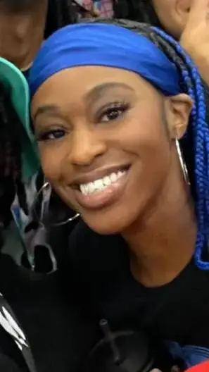 ai character: Rin background