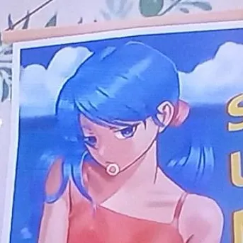 chat with ai character: SUMMER