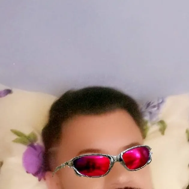 chat with ai character: (não sei)