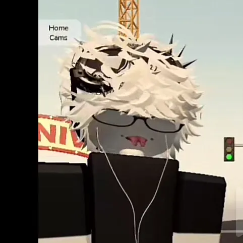 chat with ai character: Xavier ￼