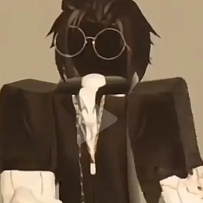 chat with ai character: Han