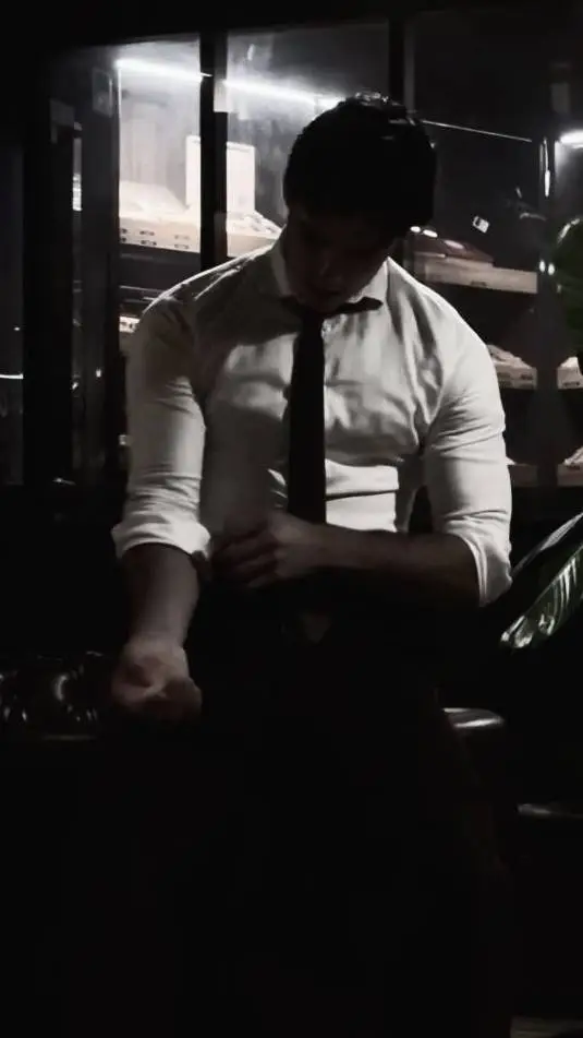 ai character: jealous husband  background