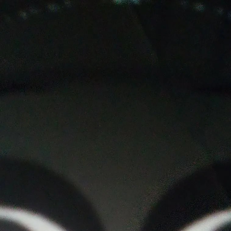 chat with ai character: (Horror) Gray