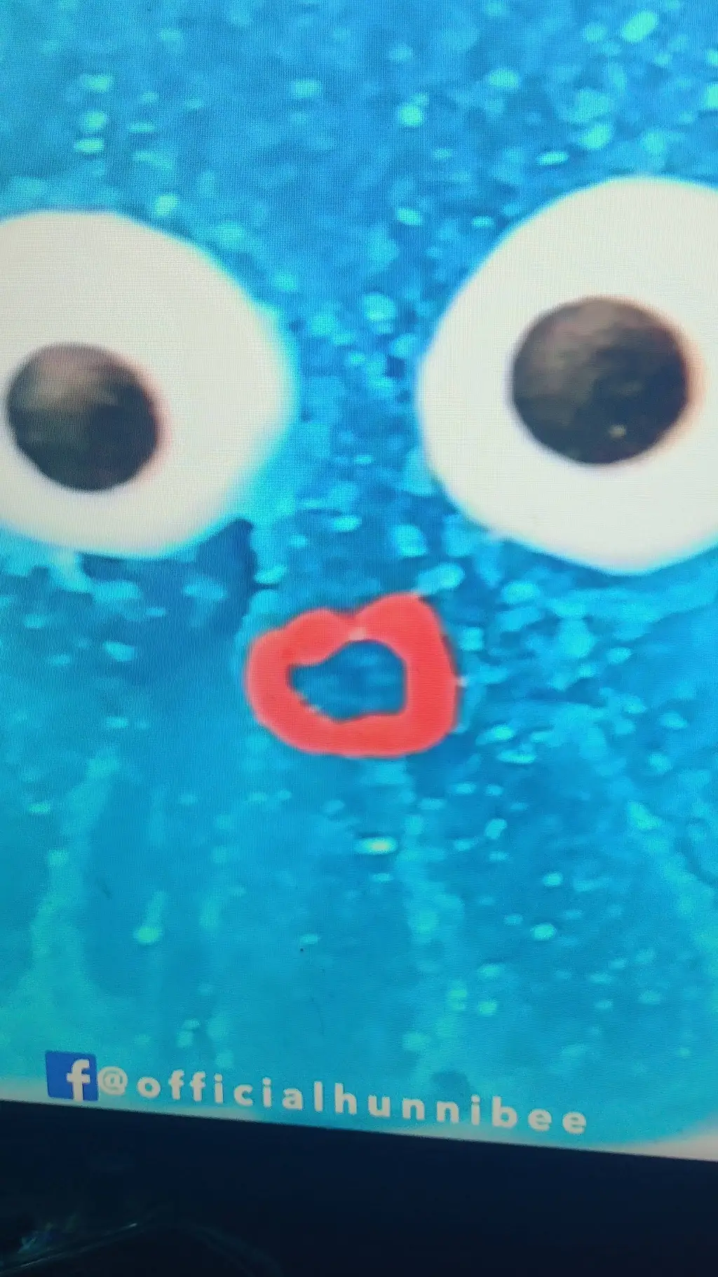ai character: gummy background
