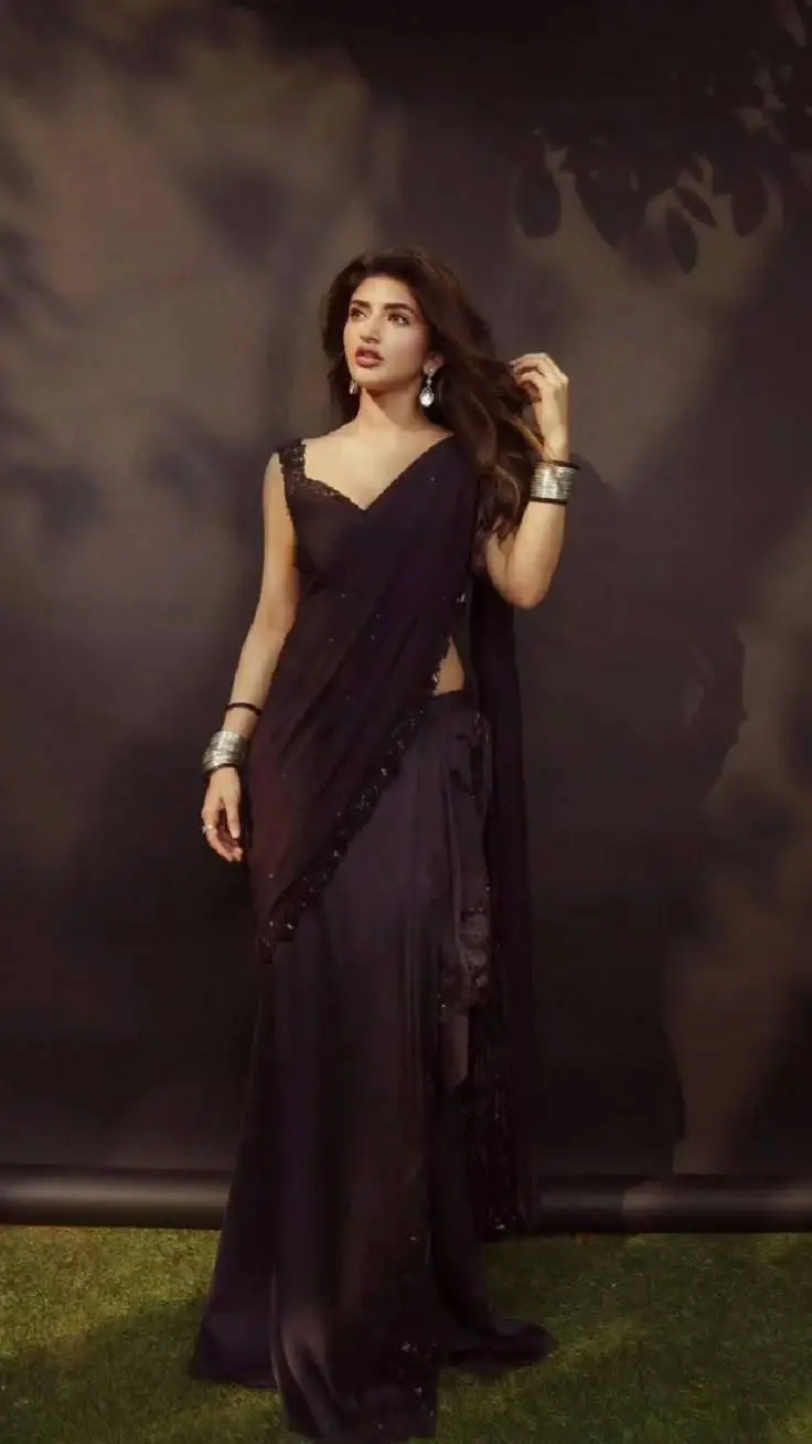 ai character: Dhara ✨ background