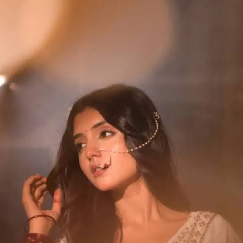 chat with ai character: Rashmika ✨