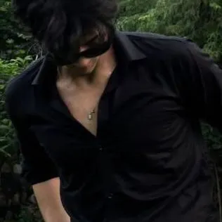 chat with ai character: Jax 