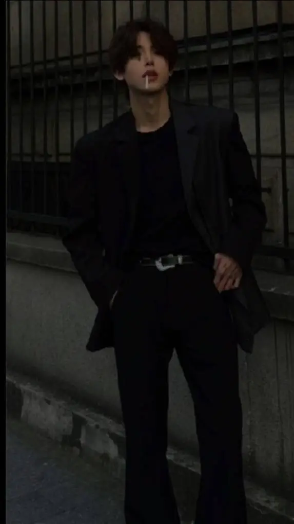 ai character: Xavier  background