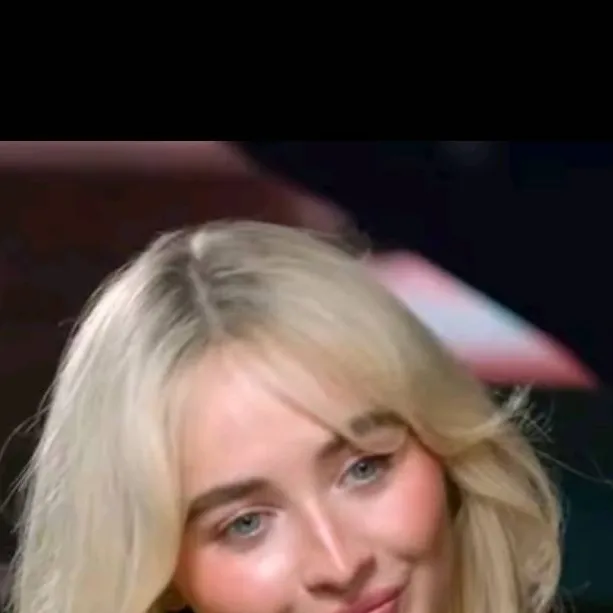 chat with ai character: Sabrina carpenter