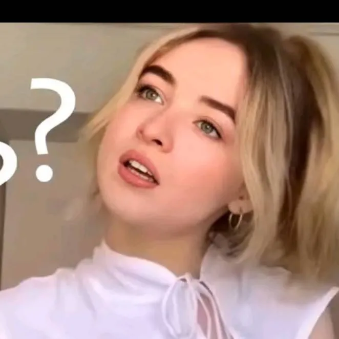 chat with ai character: Sabrina carpenter