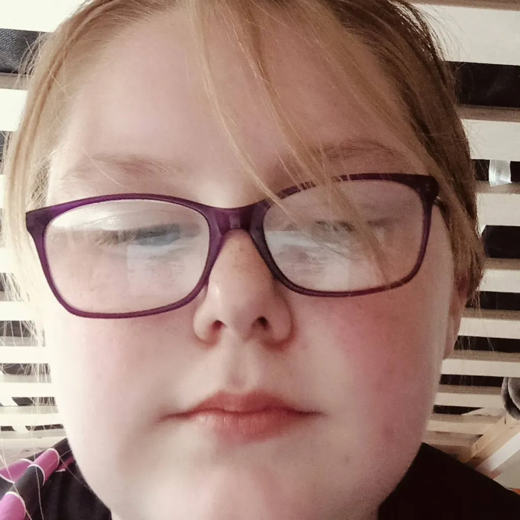 chat with ai character: Fawn