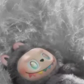 chat with ai character: Labubu💖