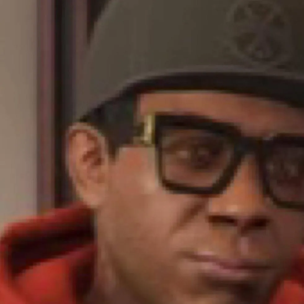 chat with ai character: Ламар 