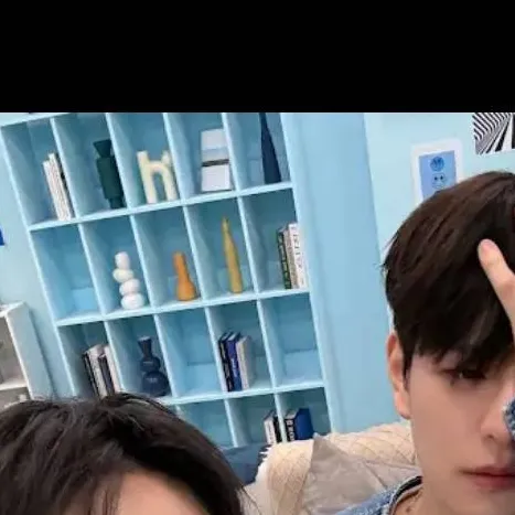 chat with ai character: chanmin tus papis🧋