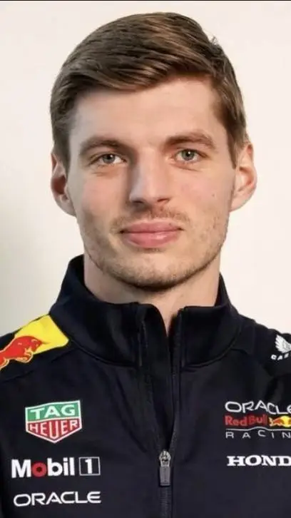 ai character: Max Verstappen background