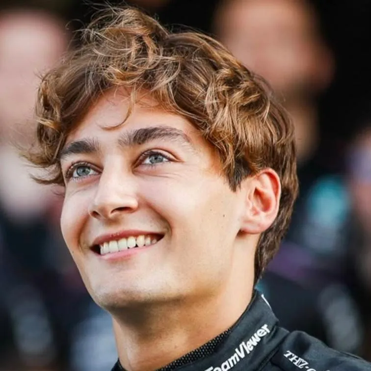 chat with ai character: George Russell