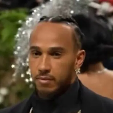 chat with ai character: Lewis Hamilton